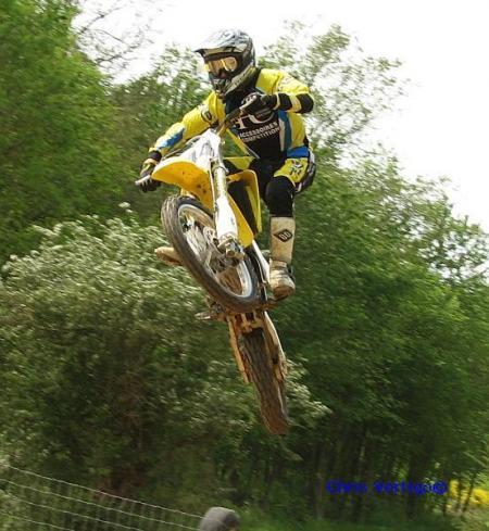 moi l an dernier sur ma petite suz  j adore trop c est tuf